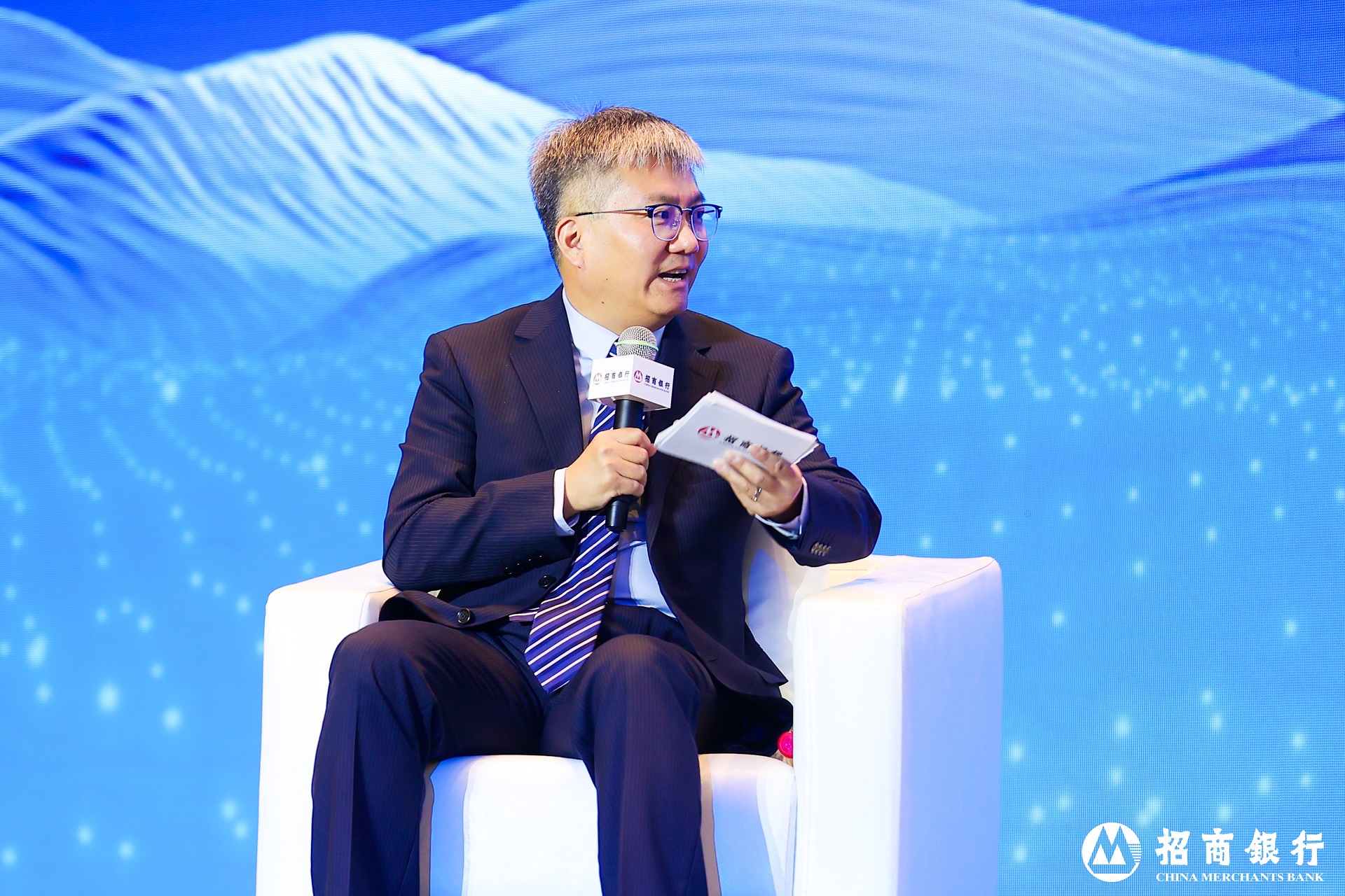 蓝狮平台：招商银行财富平台部副总经理夏凡：客户需求是一切行动的出发点