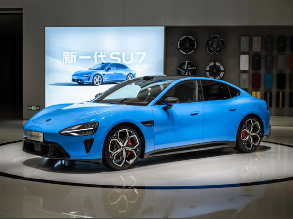 蓝狮娱乐官方：行业主流是800V 为啥新一代小米SU7的电压是752V？